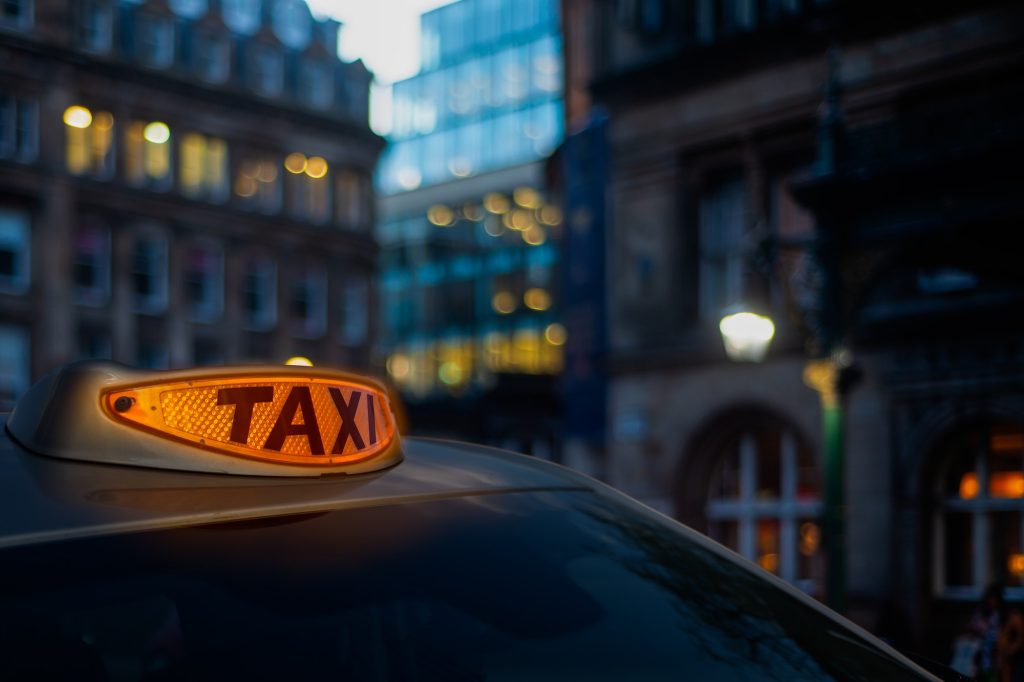 Book Maxi Cab Melbourne Online