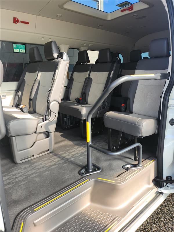 24/7 Maxi Taxi Melbourne